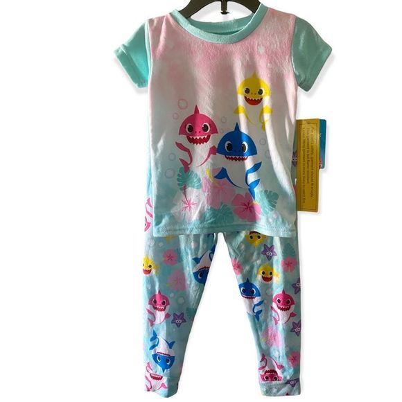Nickelodeon Pajamas Baby Shark Girls Pajamas Set Nwt Nickelodeon